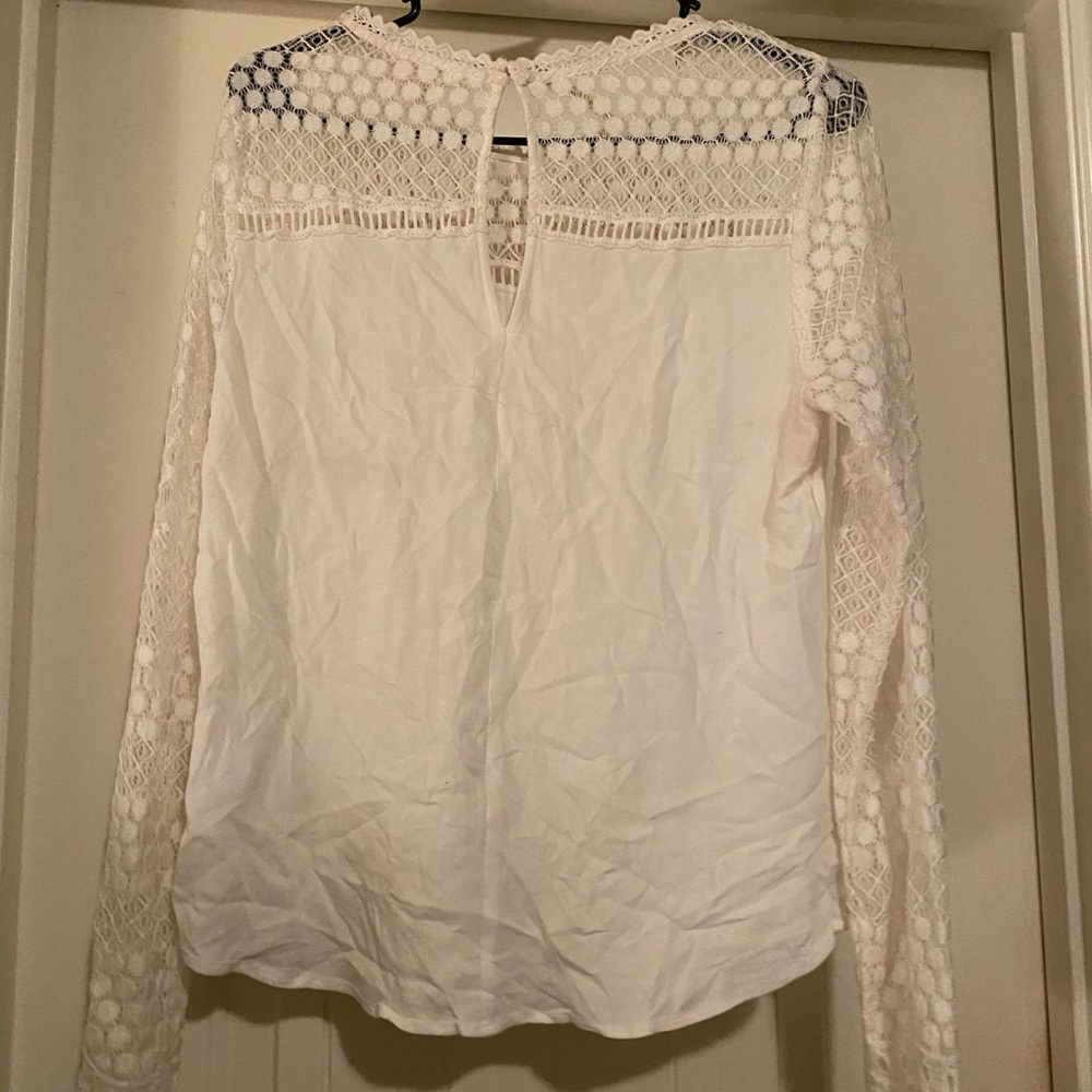 Soieblu white top